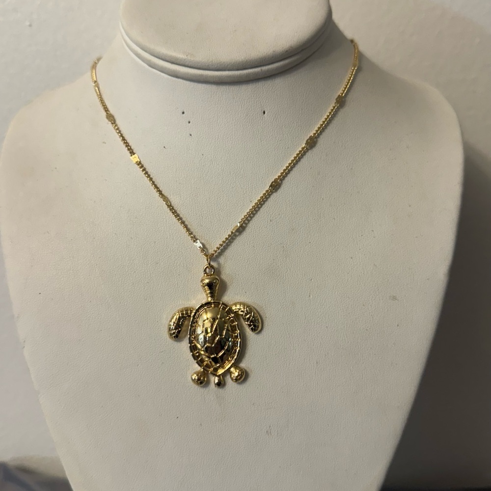 LEAF STATEMENT NECKLACE - Picture 3 of 11